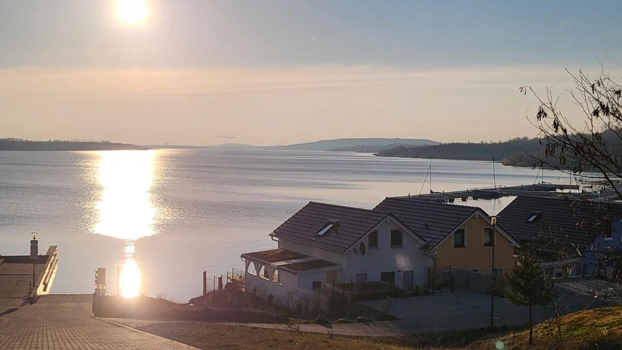 Seehaus Pippa Mit Sauna And Whirlpool Direkt Am See Mucheln Kültér fotó