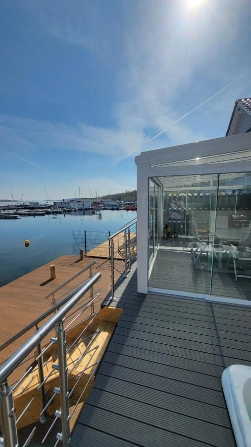 Seehaus Pippa Mit Sauna And Whirlpool Direkt Am See Mucheln Kültér fotó