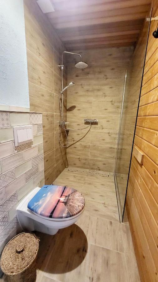 Seehaus Pippa Mit Sauna And Whirlpool Direkt Am See Mucheln Kültér fotó